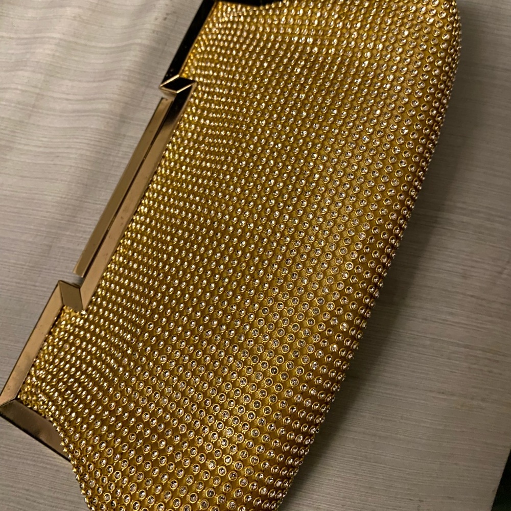 Gold handbag ( with chain )